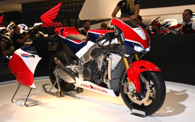 HONDAが2190万円のバイクを発売（画像） / MotoGPマシン一般公道仕様「RC213V-S」